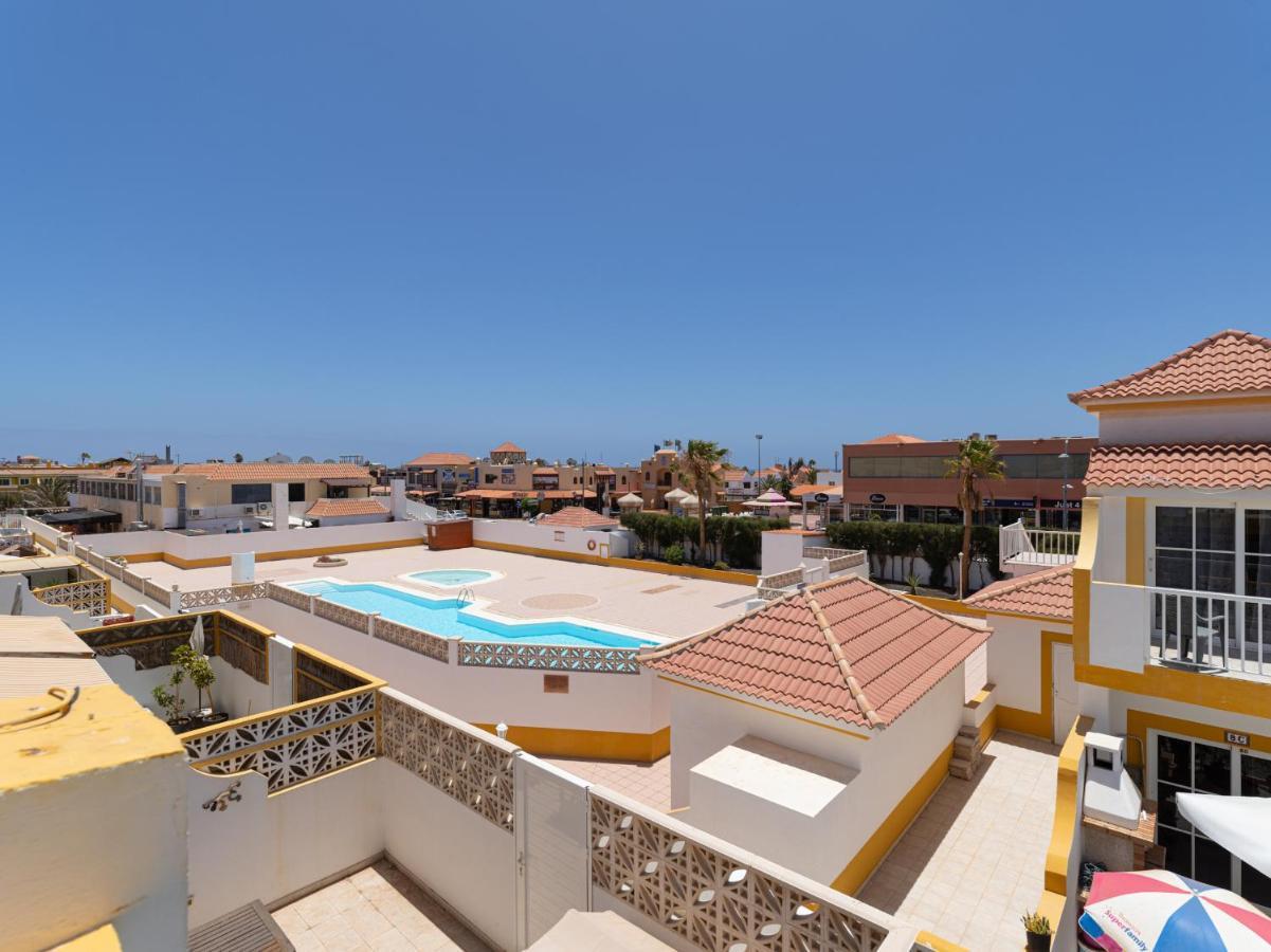 Apartamento En El Castillo Con Piscina Caleta De Fuste Exterior photo